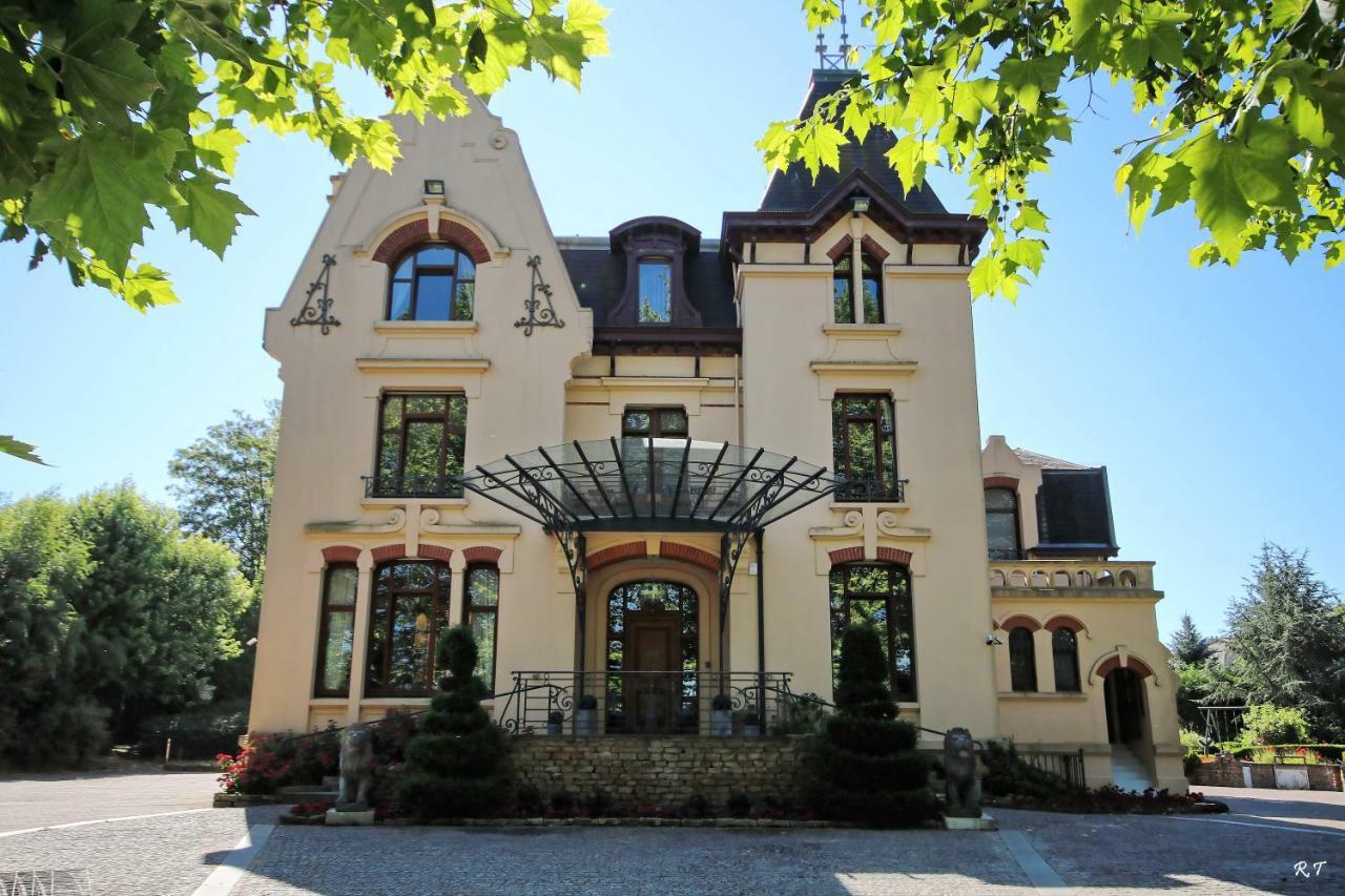 Le Manoir De La Mantille Caudry Eksteriør billede